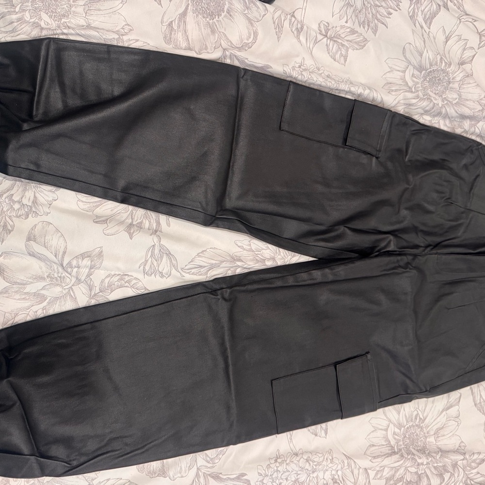 Women’s Black Cargo Pants faux leather look